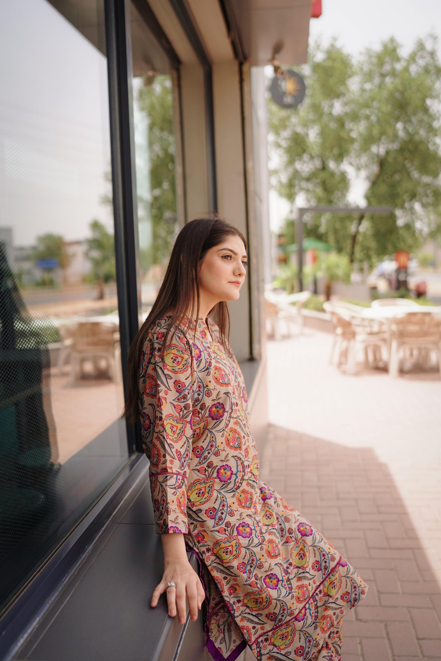 Meera 2pc