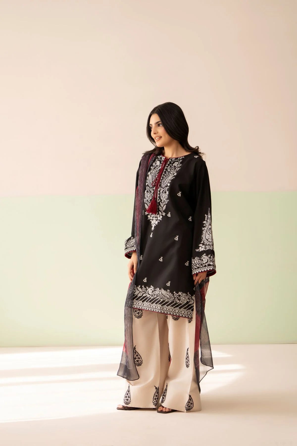 Ishwa 3PC