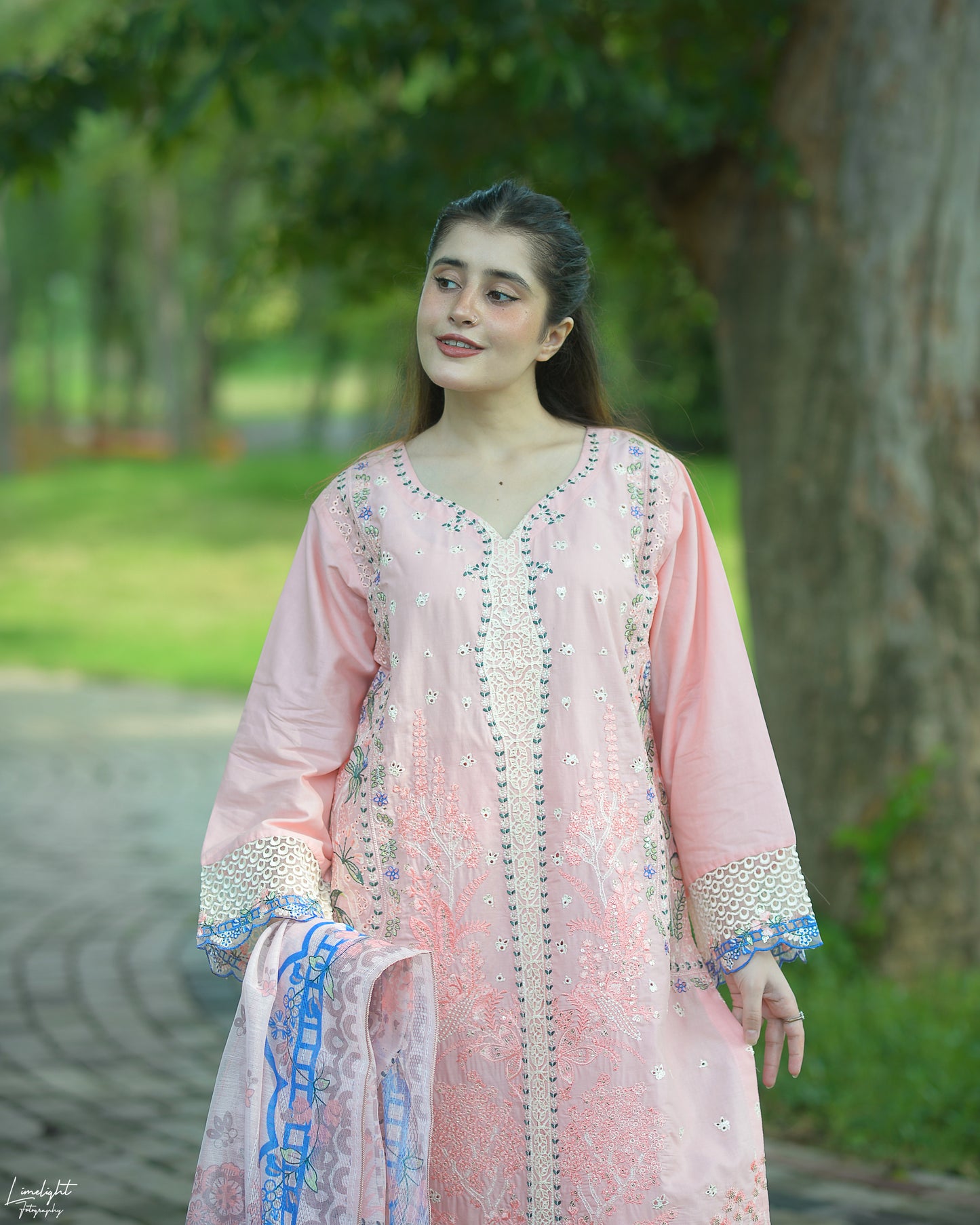 Hoorain 3PC